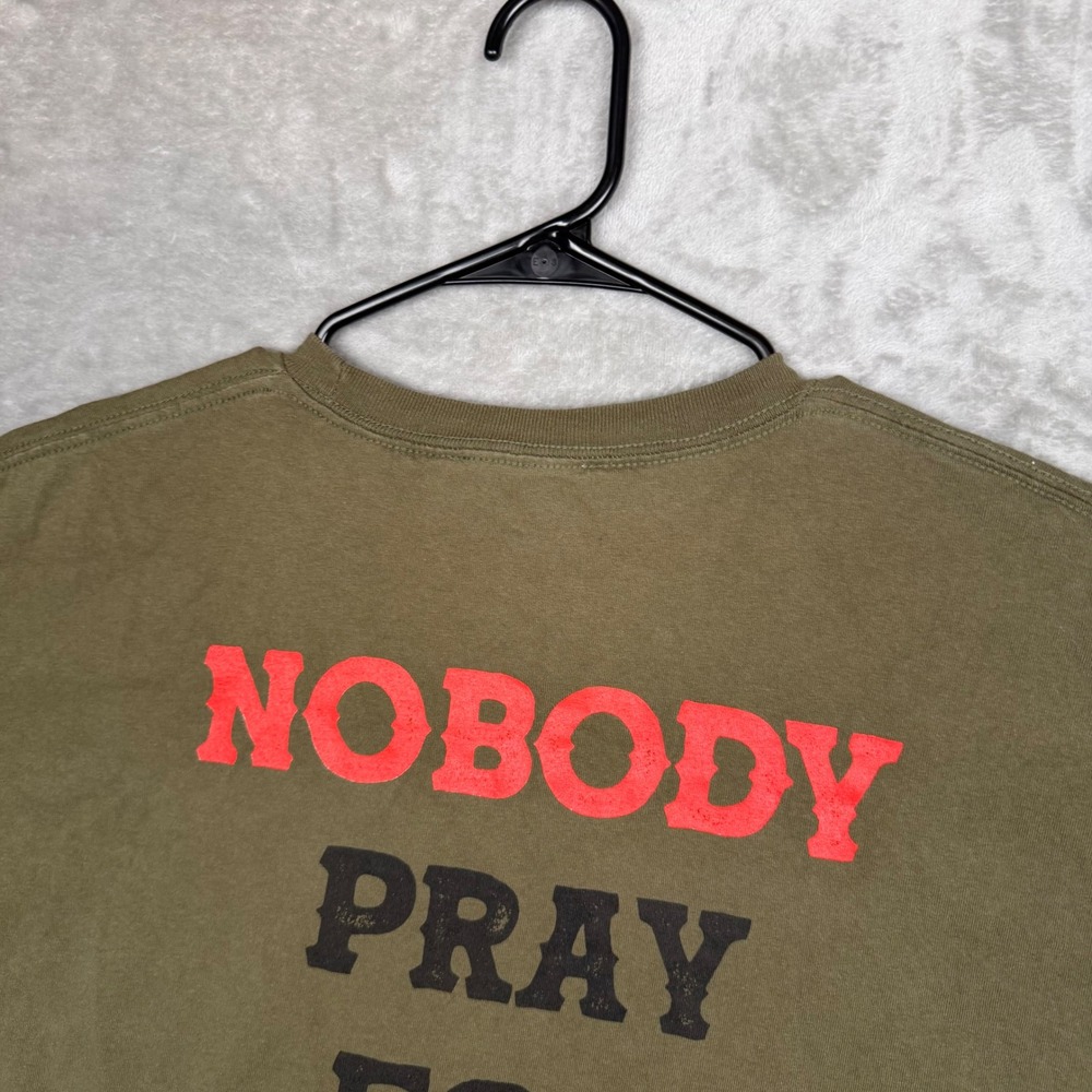 Lifted Anchors MAAD City Graphic T-Shirt Olive Green Nobody Pray For Me XL Mens - Picture 4 of 13